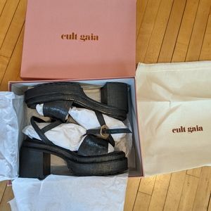 cult gaia Azariah Platform Sandal in black | Size 39 (US 9)